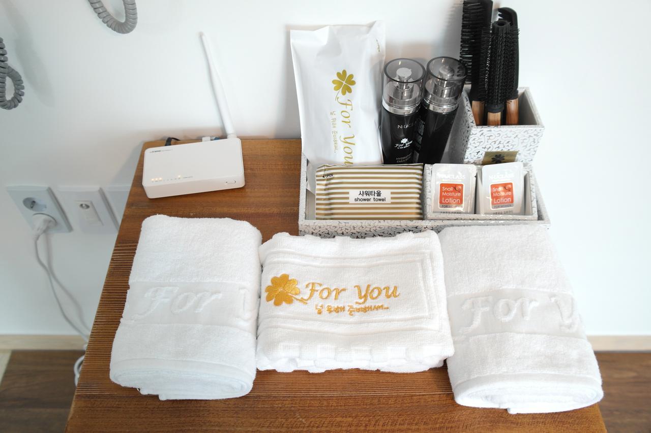 For You Hostel Yeosu Dış mekan fotoğraf